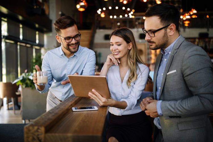 Why Custom Software is Better than Paid SaaS Subscriptions for Growing Businesses